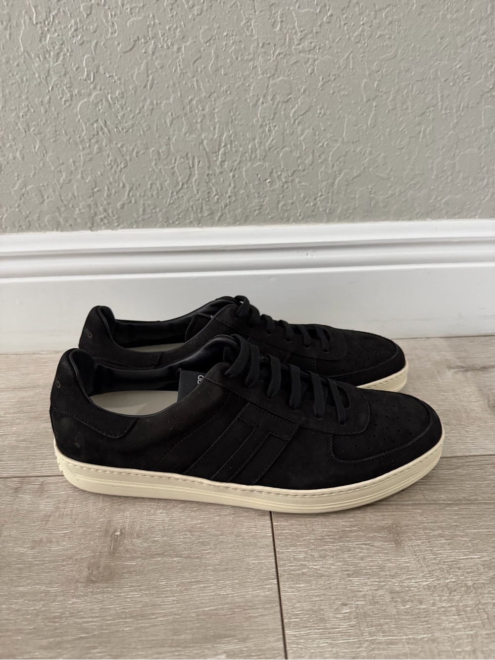Tom Ford Black Suede Low-Top Sneakers with Cream Sole men 11.5